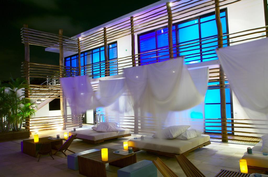 Hotel Deseo Playa del Carmen Exterior foto